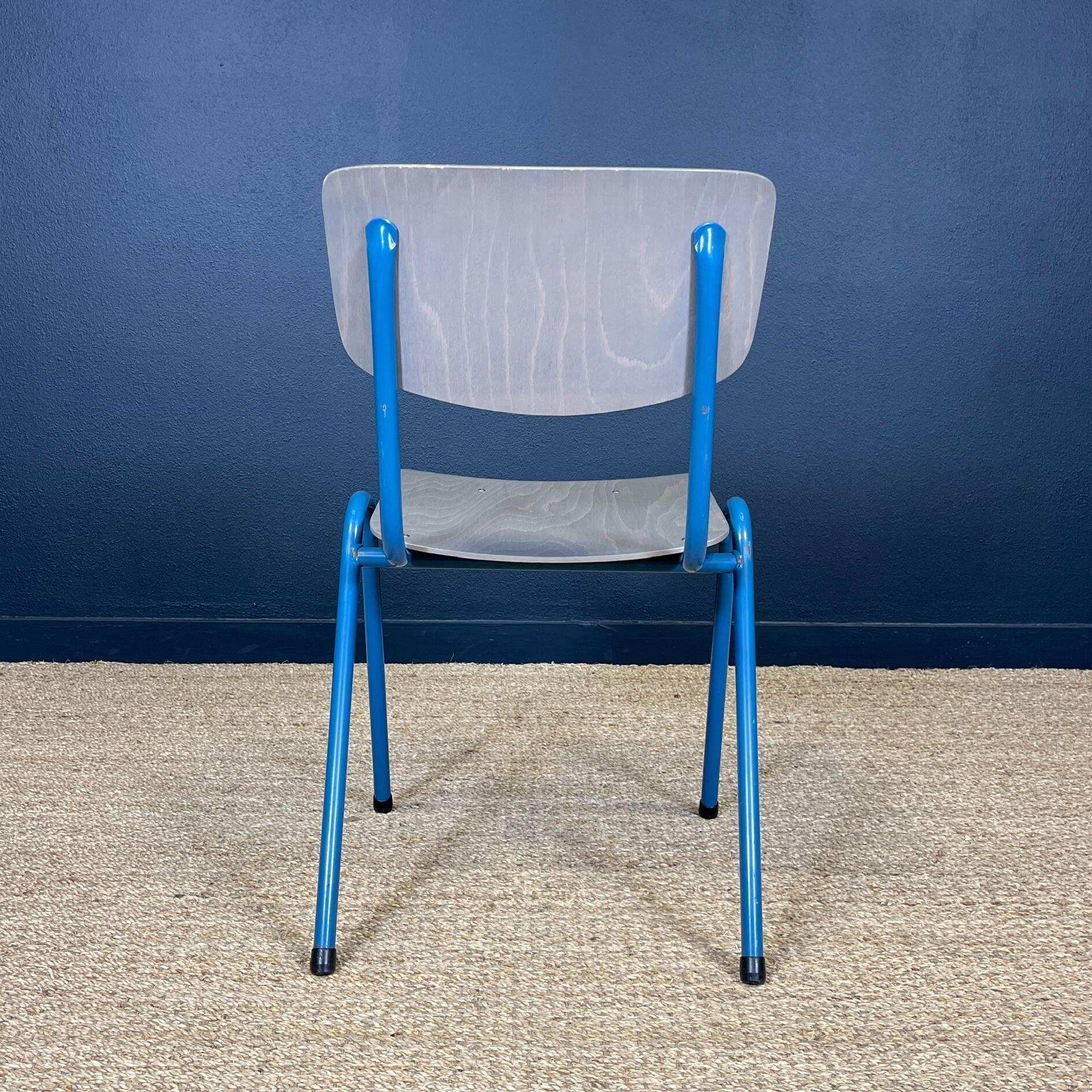 Set of 6 gray wood school chairs blue feet Netherlands 70s/80s