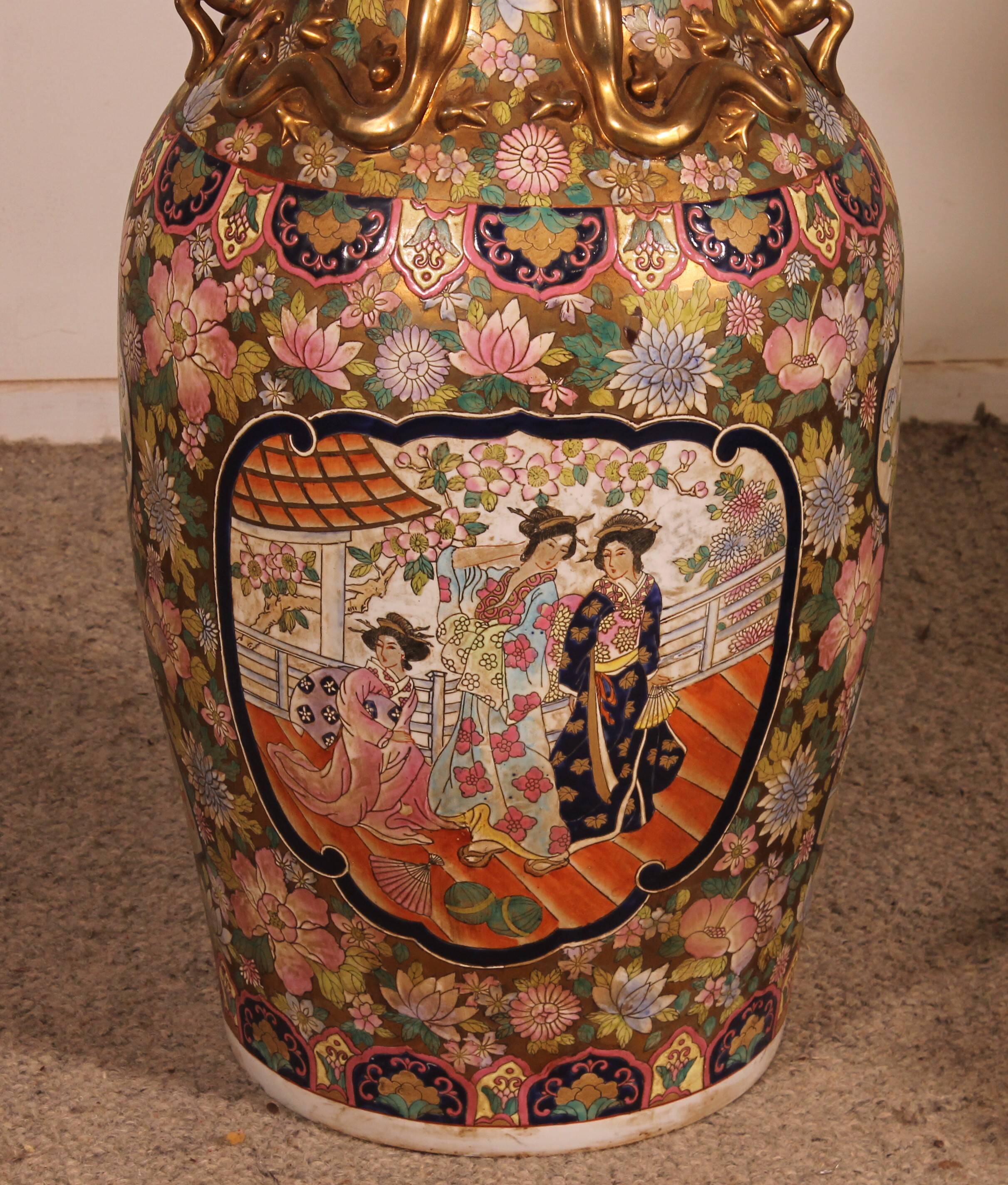 Chinese Enamelled Porcelain Vase with Polychrome Decoration - on Pedestals