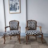 Paire de fauteuils cabriolets louis xv