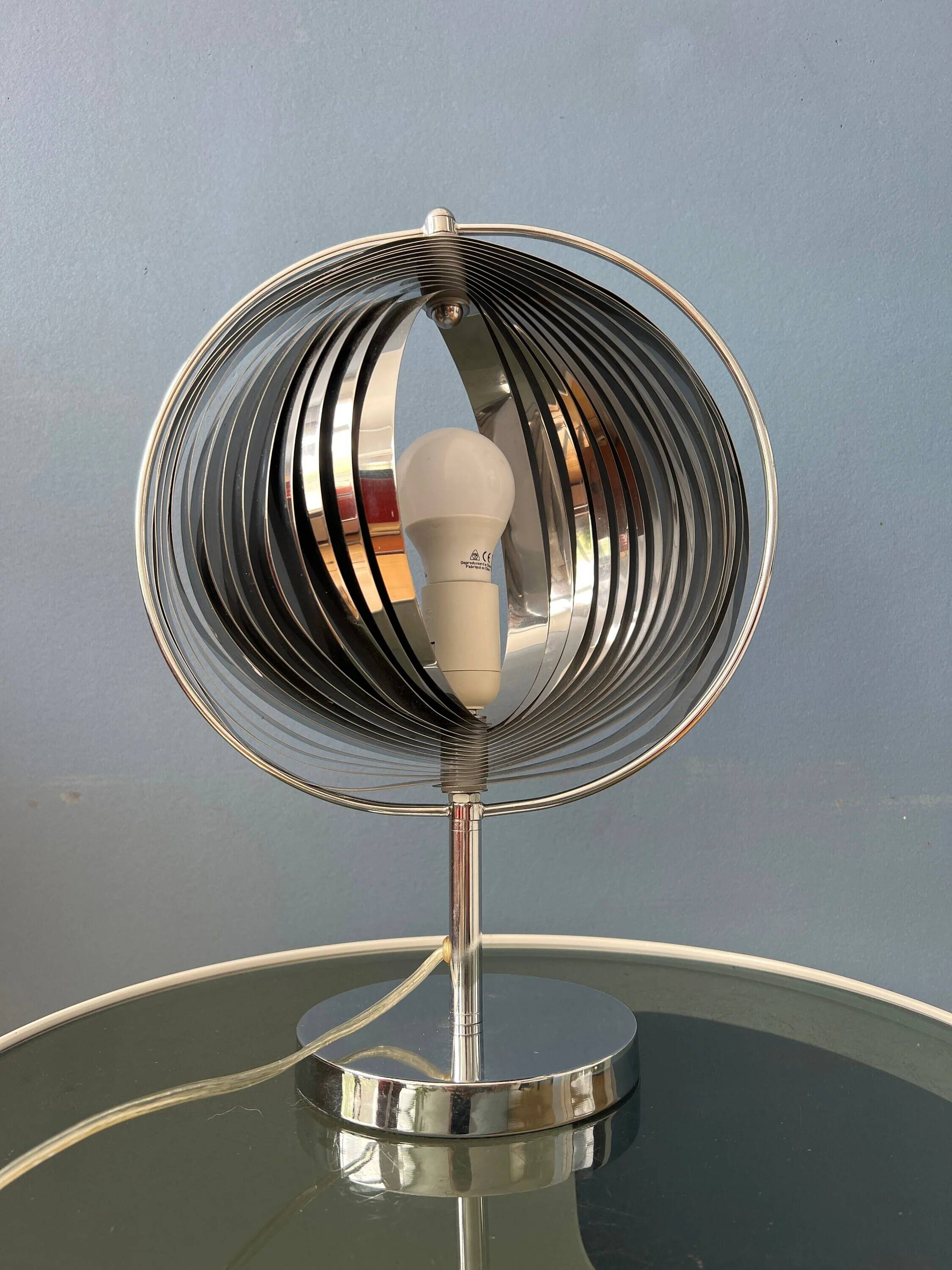 Lampe de table uplighter « Cup » en métal, couleur argent