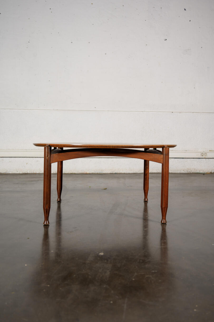 Italian round coffee table
