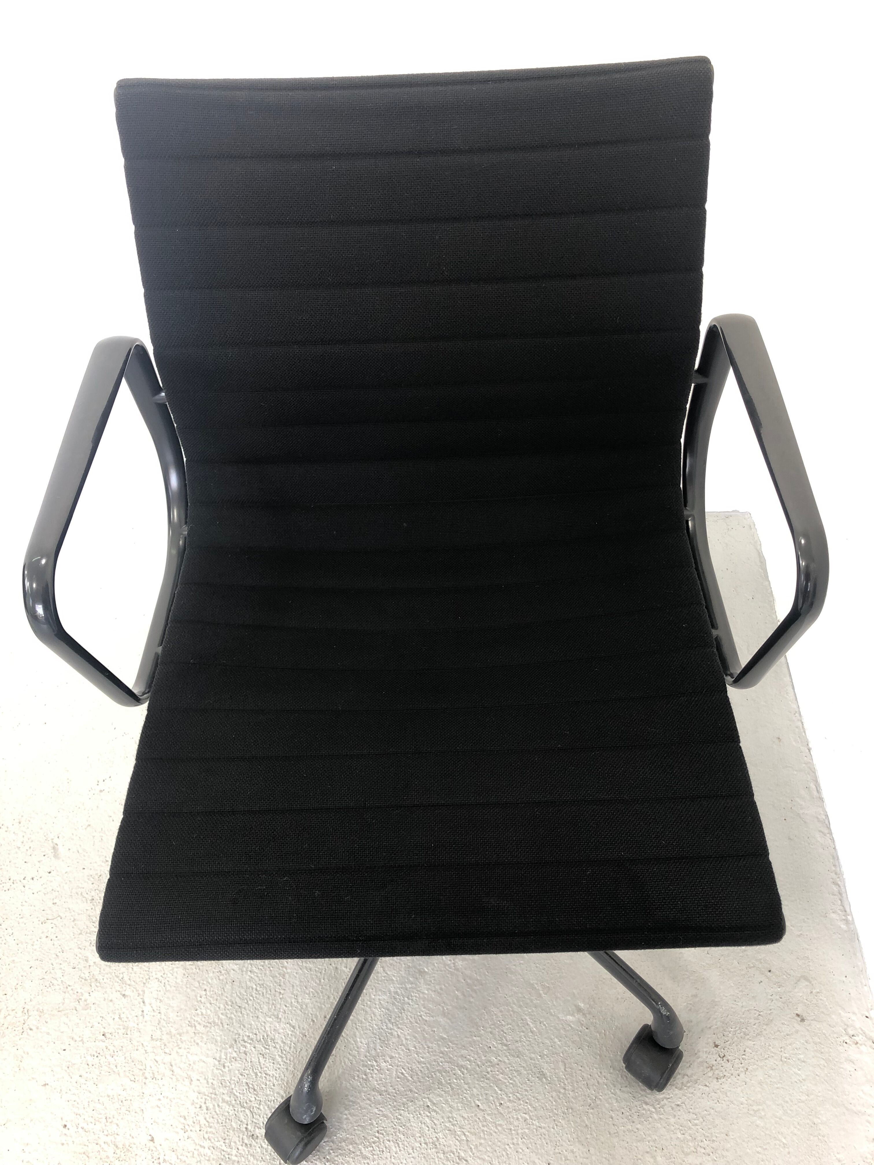 Aluminum black model EA 117 swivel chair by Charles & Ray Eames for Vitra