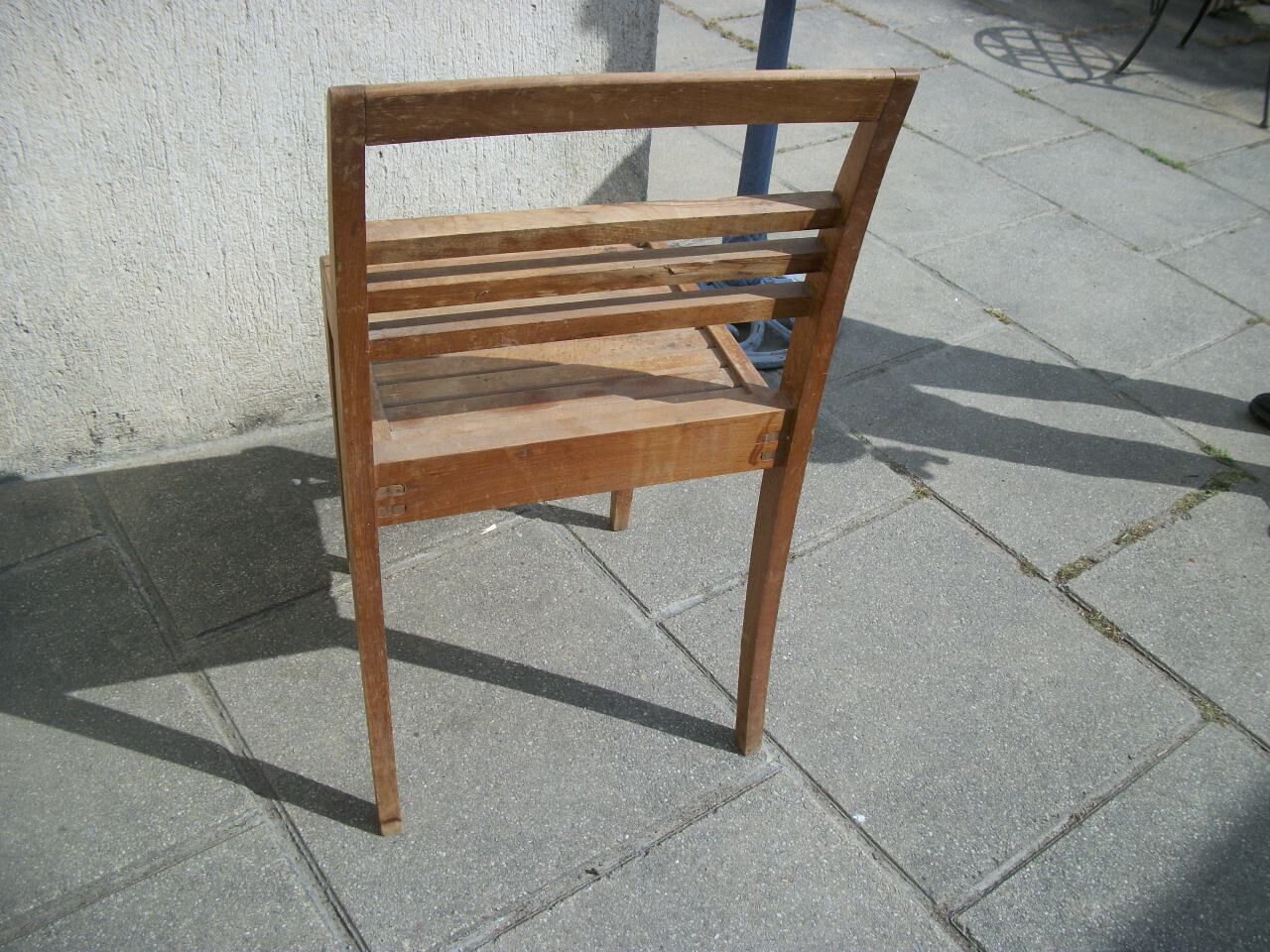 Reconstruction chair