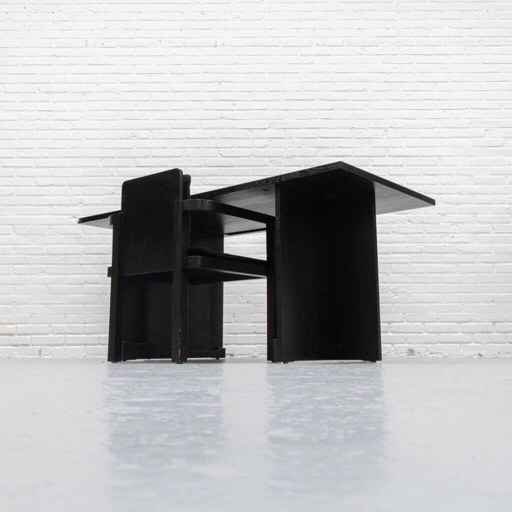 Chaise et bureau Walter Gropius Fagus