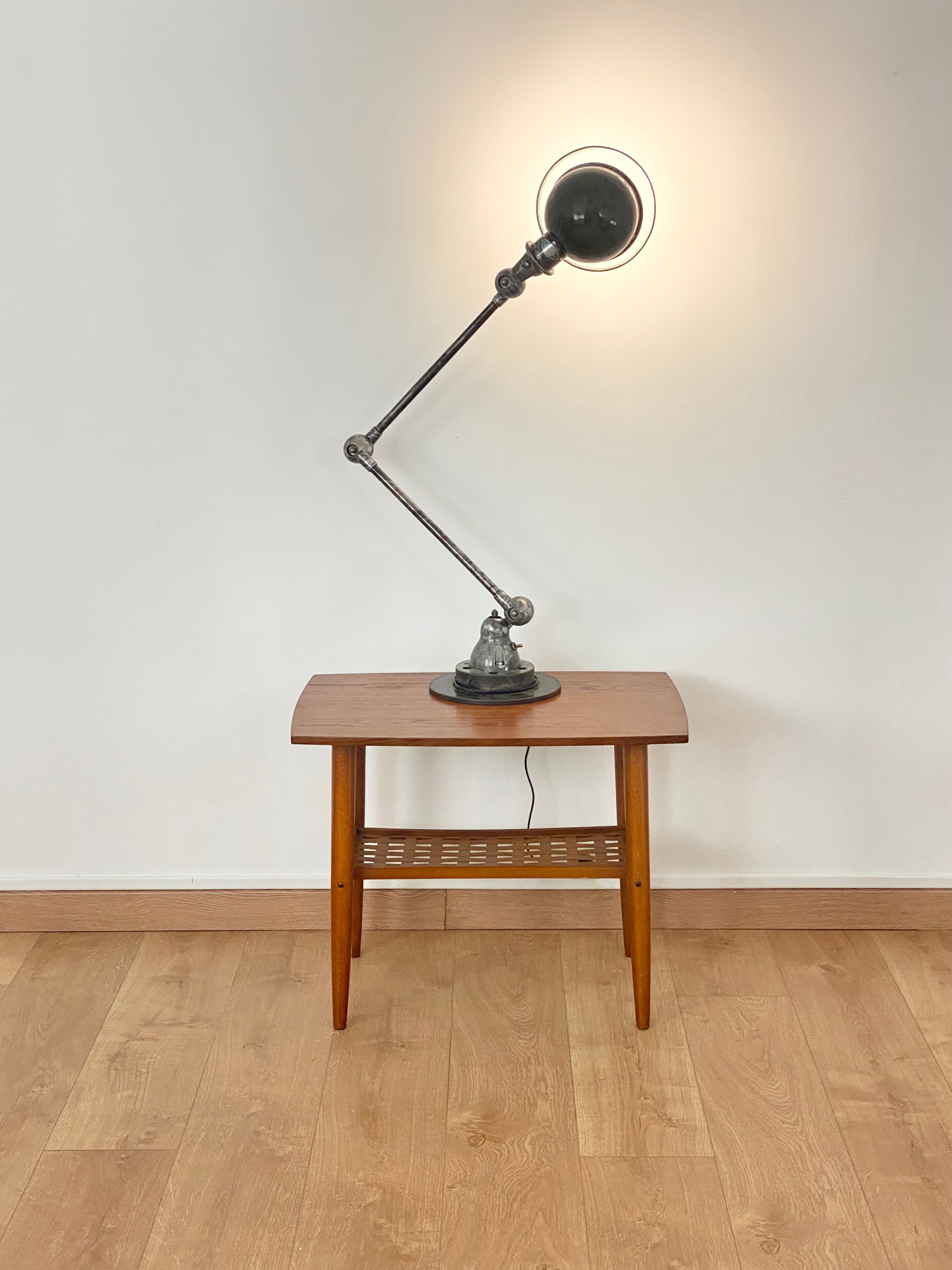 Table d’appoint scandinave en teck Albert Tibro