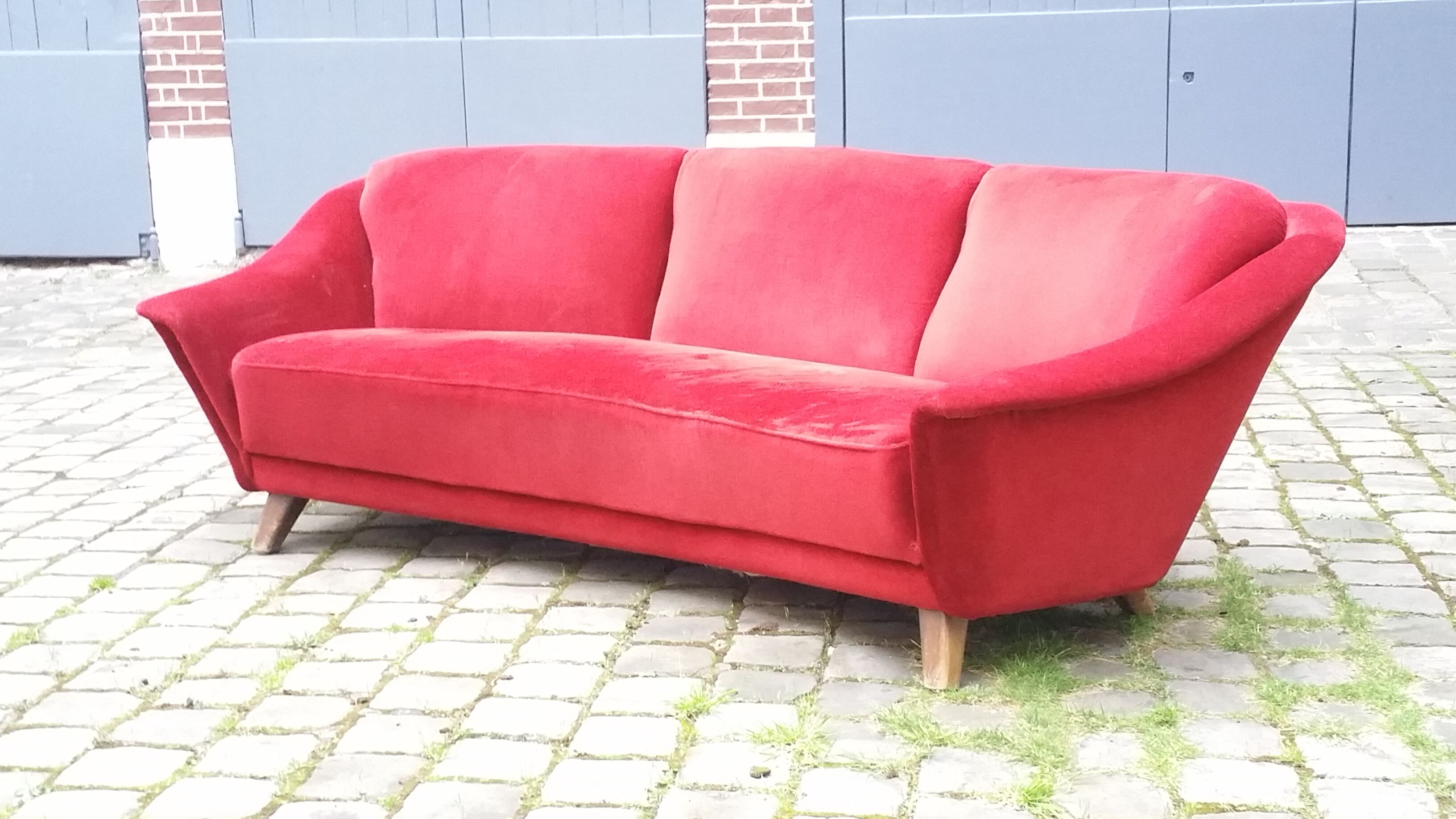 Arc years 50/60 Curved Arc styl Italian sofa