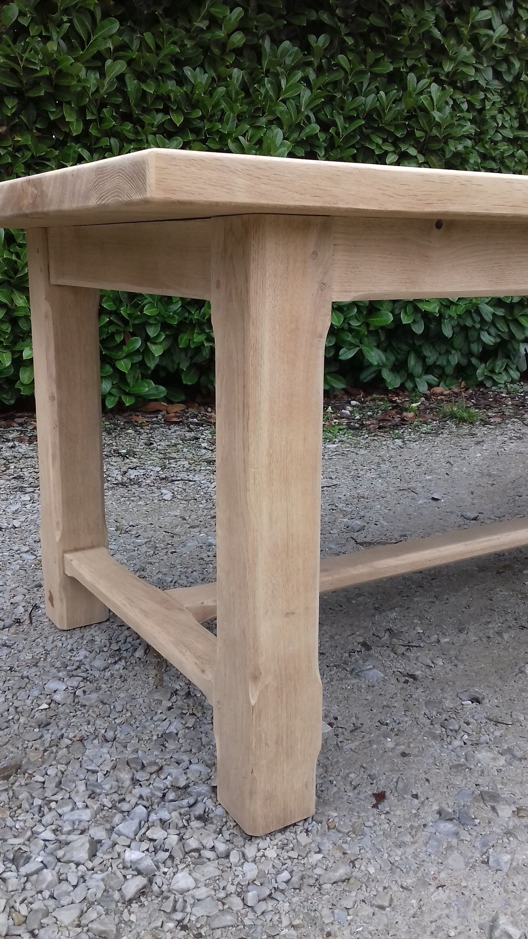 Farm table in solid oak