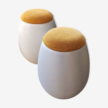 Pair of poufs "egg" Allibert