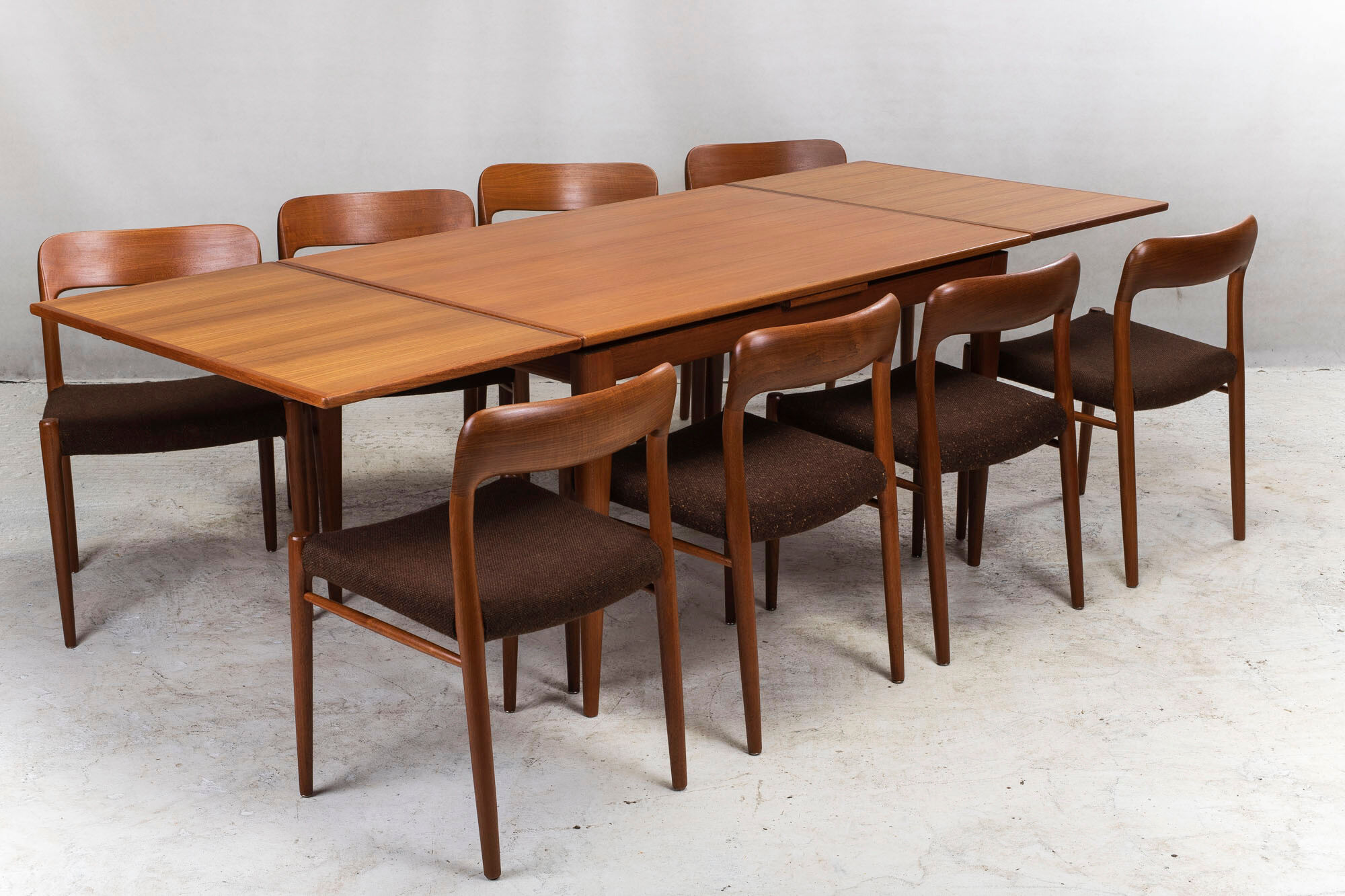 Danish extendable table teak No. 254 by Niels Otto Møller for JL Møllers, 1960s