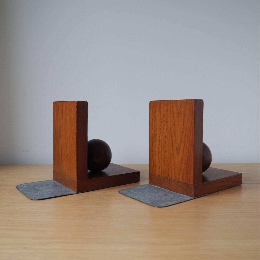 Pair (2) Wooden Bookends - Amsterdam School - 1920s, the Netherlands