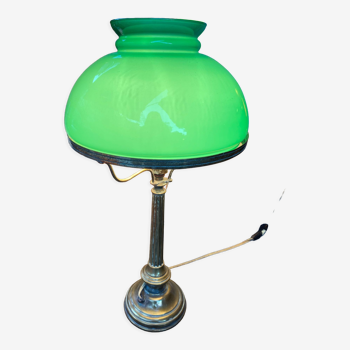 Green opaline lamp