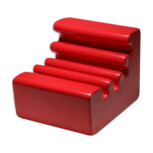 Fauteuil Karelia rouge par Liisi