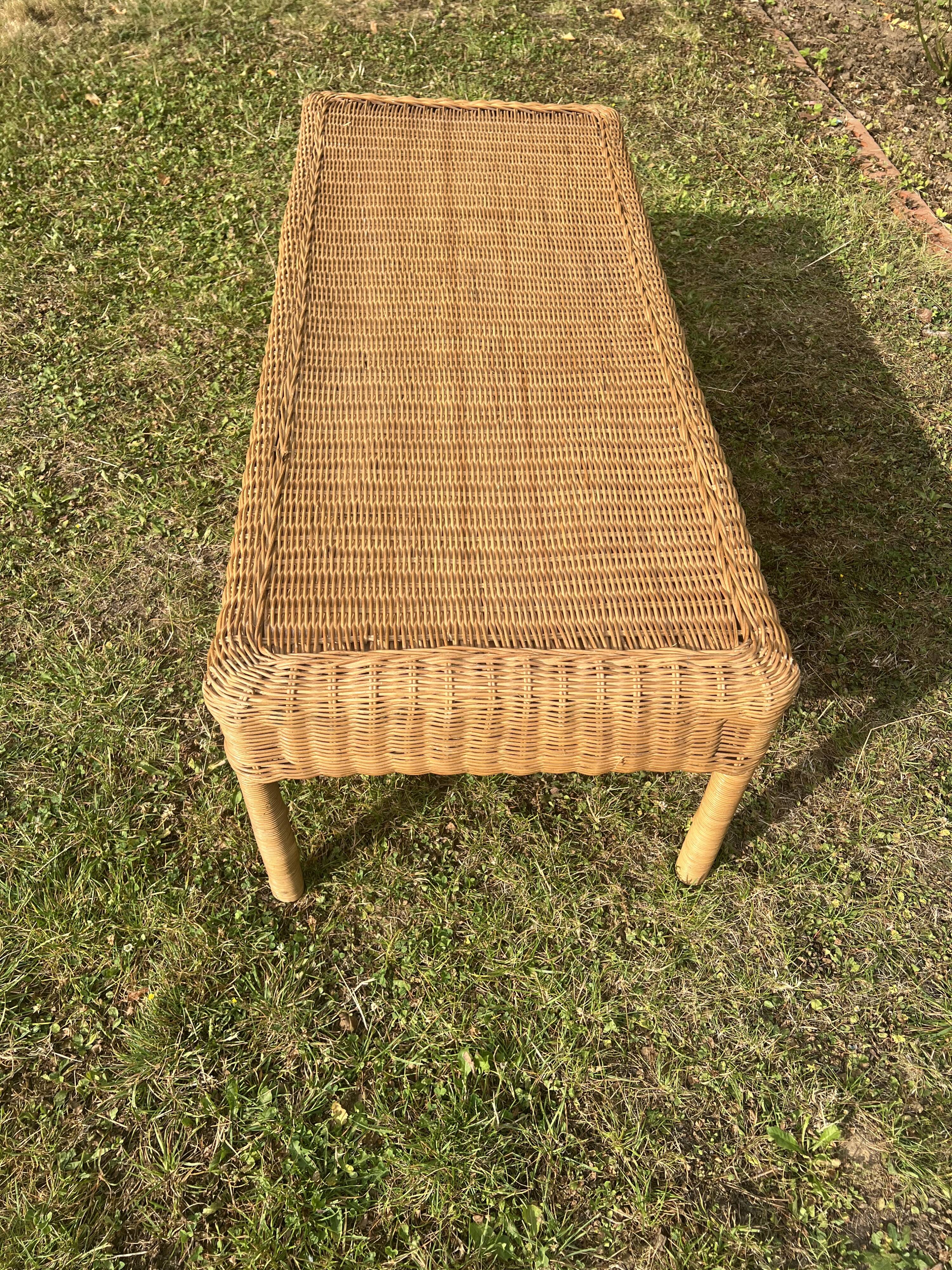 Am.pm rattan coffee table / bench – vintage 90s – excellent condition