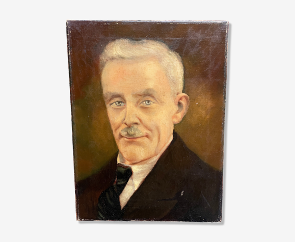 Old portrait of a man with a mustache oilpaint