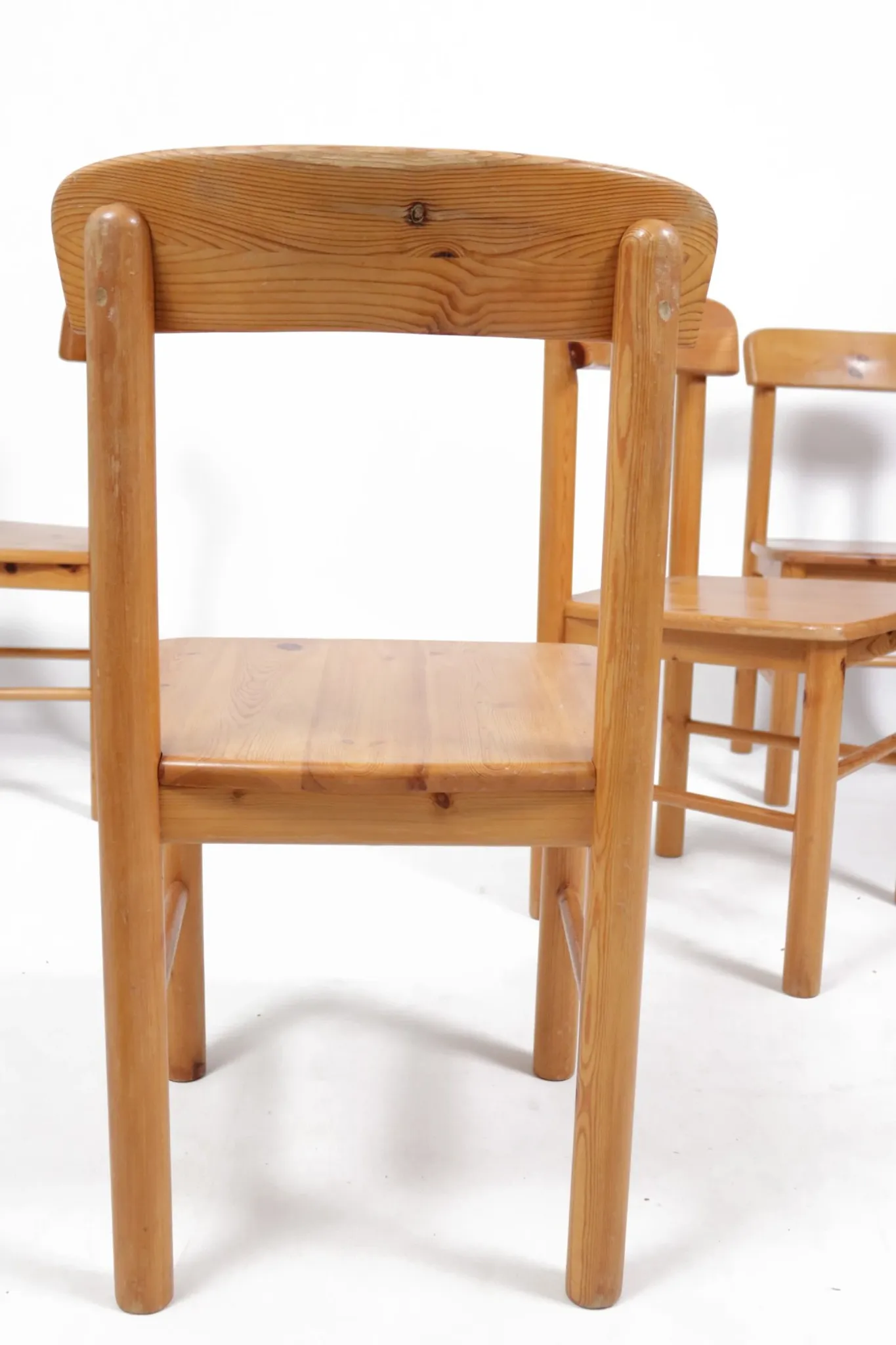 Set of 4 Danish pine chairs in Rainer Daumiller style – circa 1975