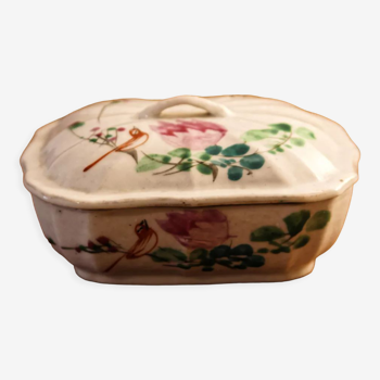 Boite à savon en porcelaine de Chine 19ème