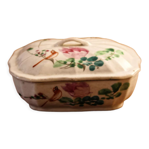 Boite à savon en porcelaine