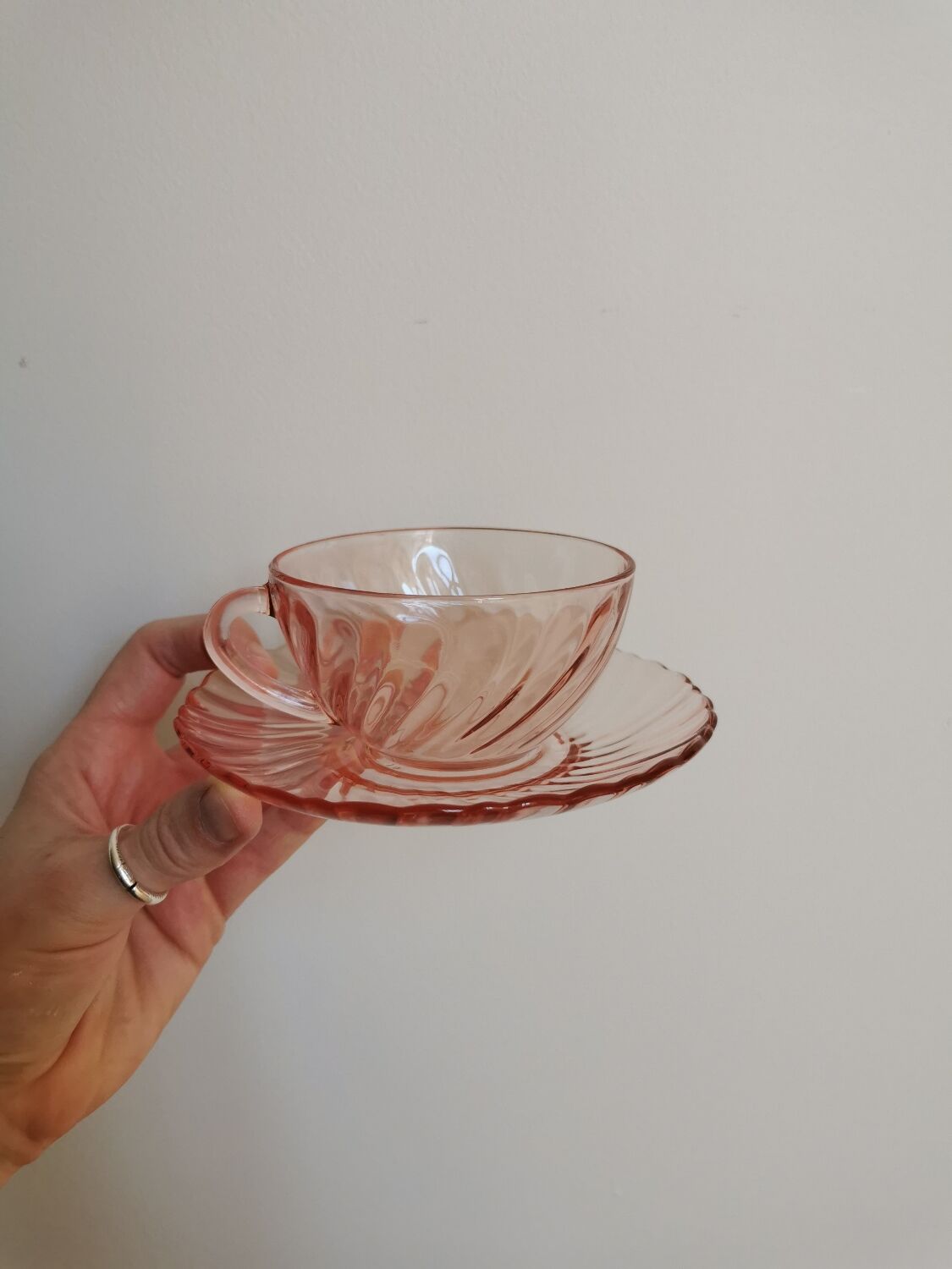 Vintage cups Arcoroc Rosaline