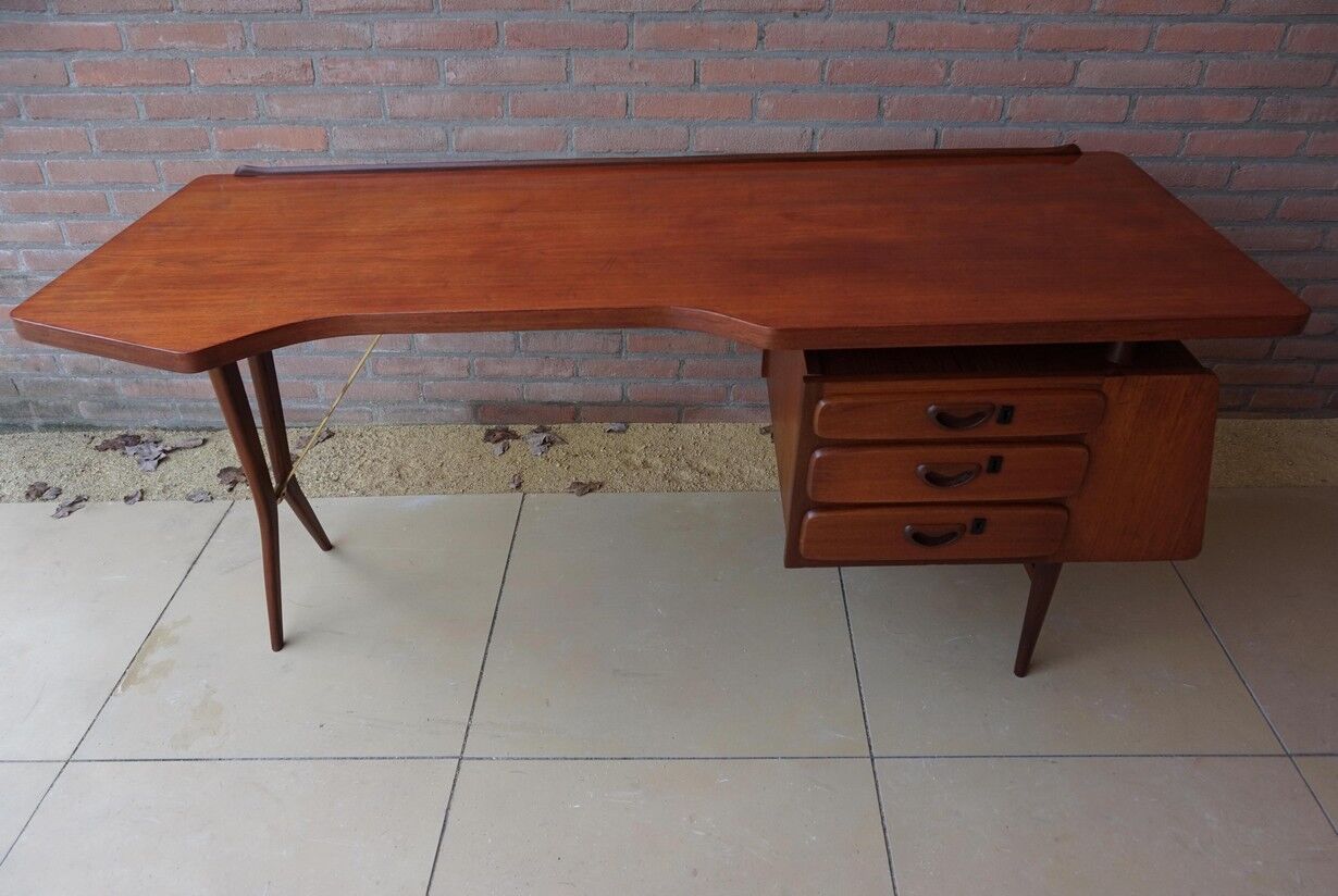 Mid-Century Dutch Modern Writing Desk by Louis Van Teeffelen for Wébé, 1950s