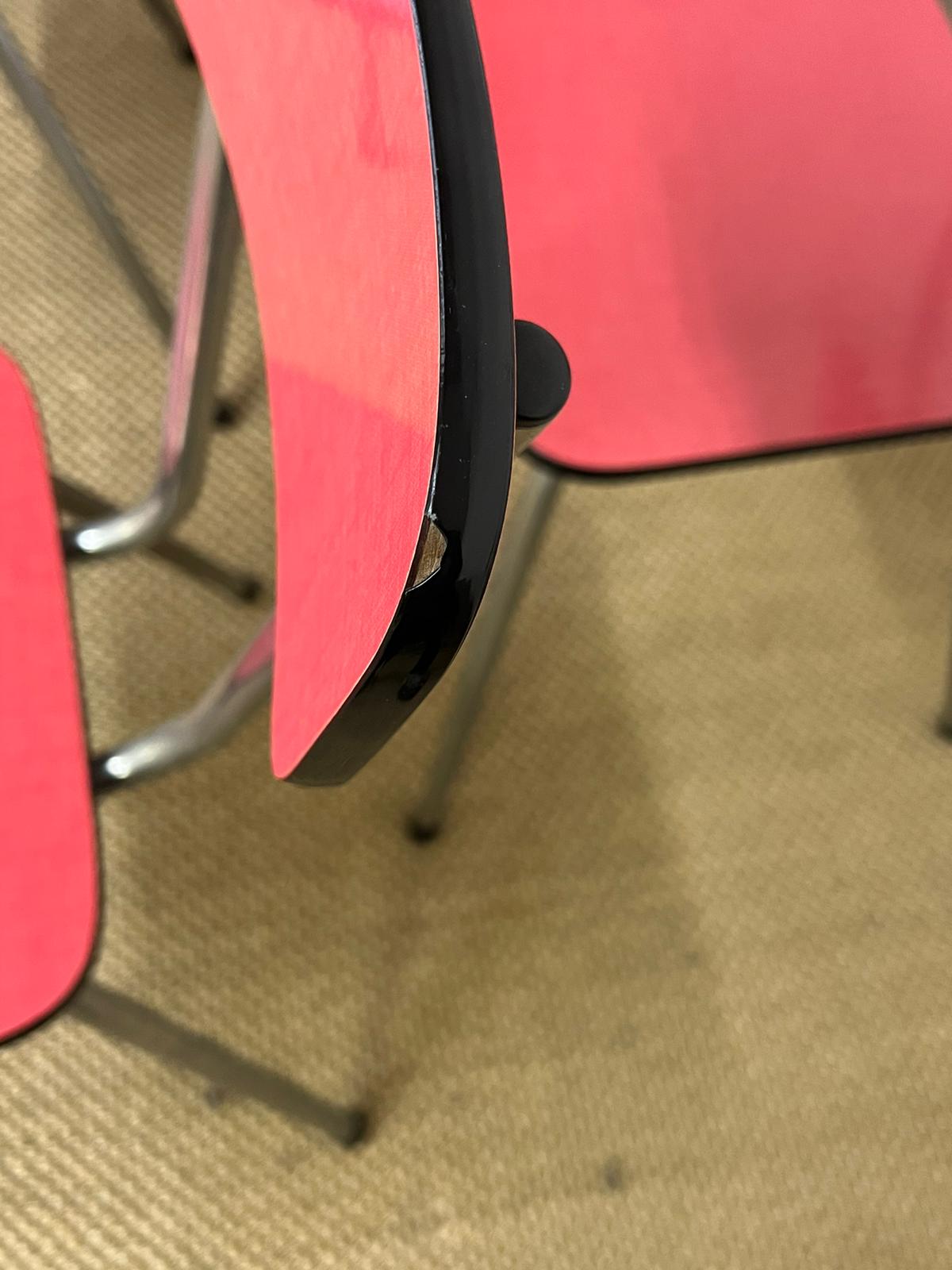 Set of 4 chairs in red formica