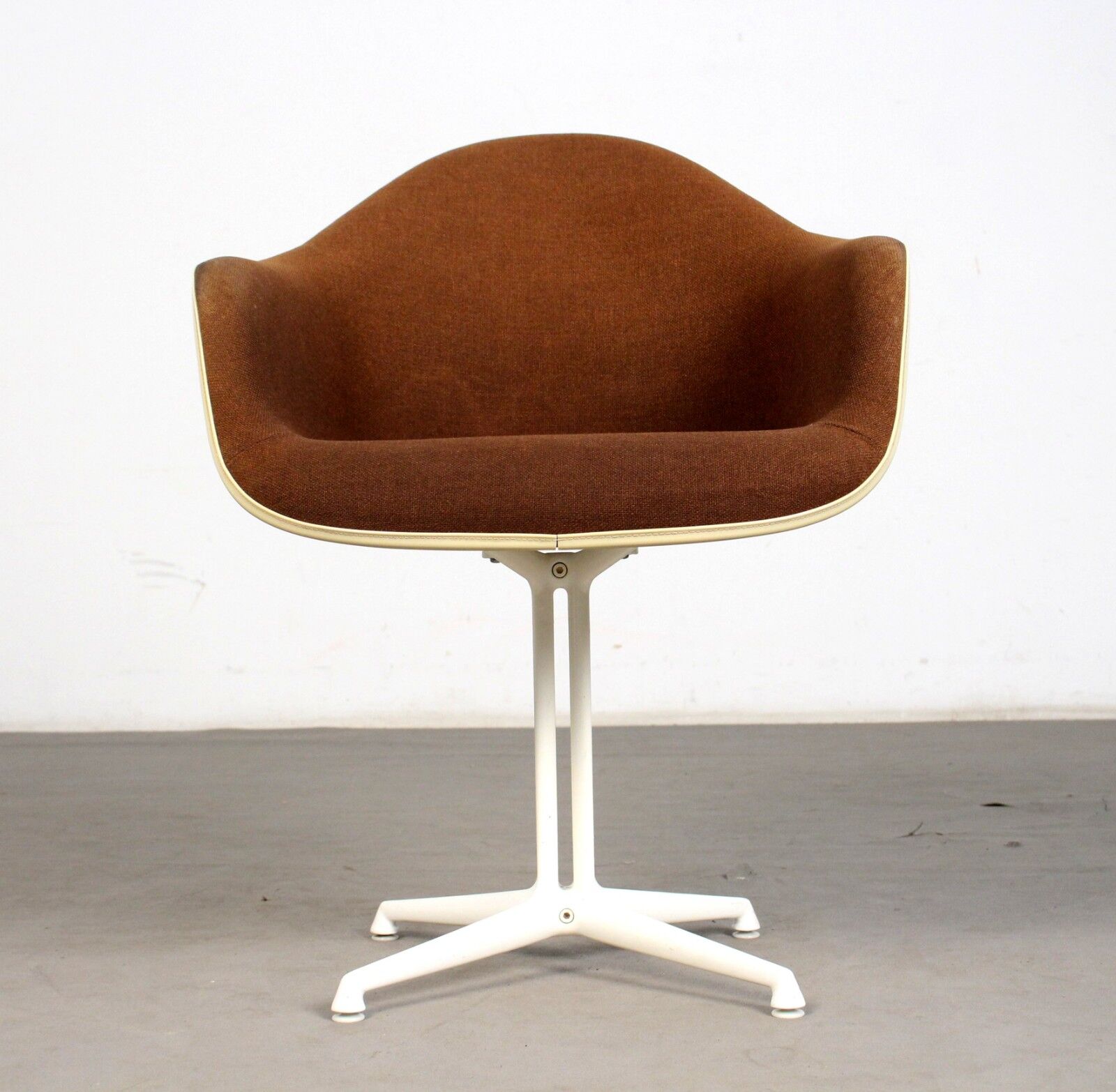 Paire de fauteuils ’La Fonda’ de Charles & ray Eames