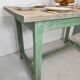 Table de ferme pieds patinés verts
