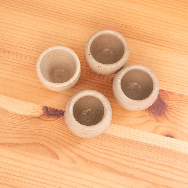 4 Gray sandstone candle holders