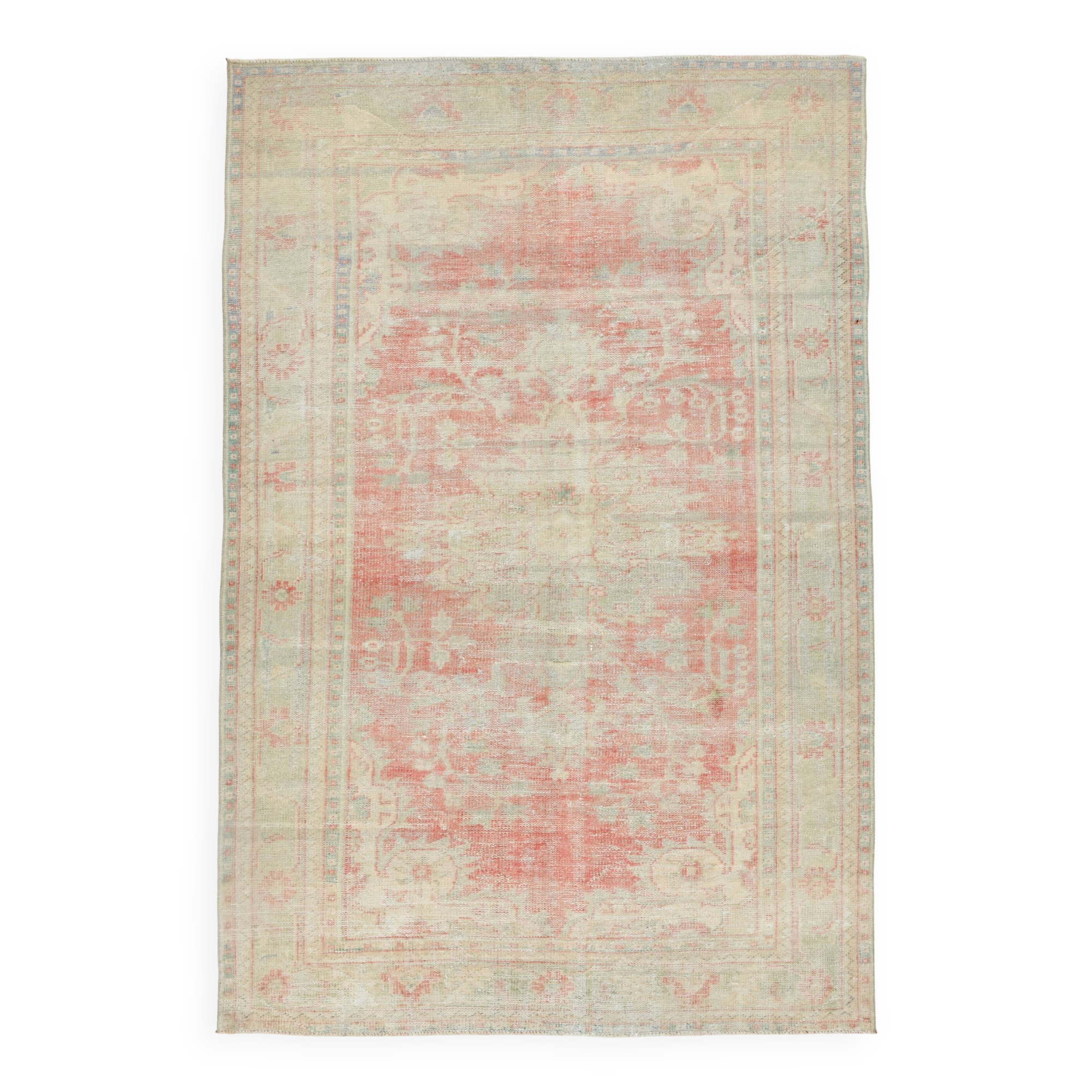 6x9 Pale Red & Beige Vintage Rug