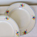 Set of 4 vintage dessert plates from the Gien factory, Nice model, in porcelain