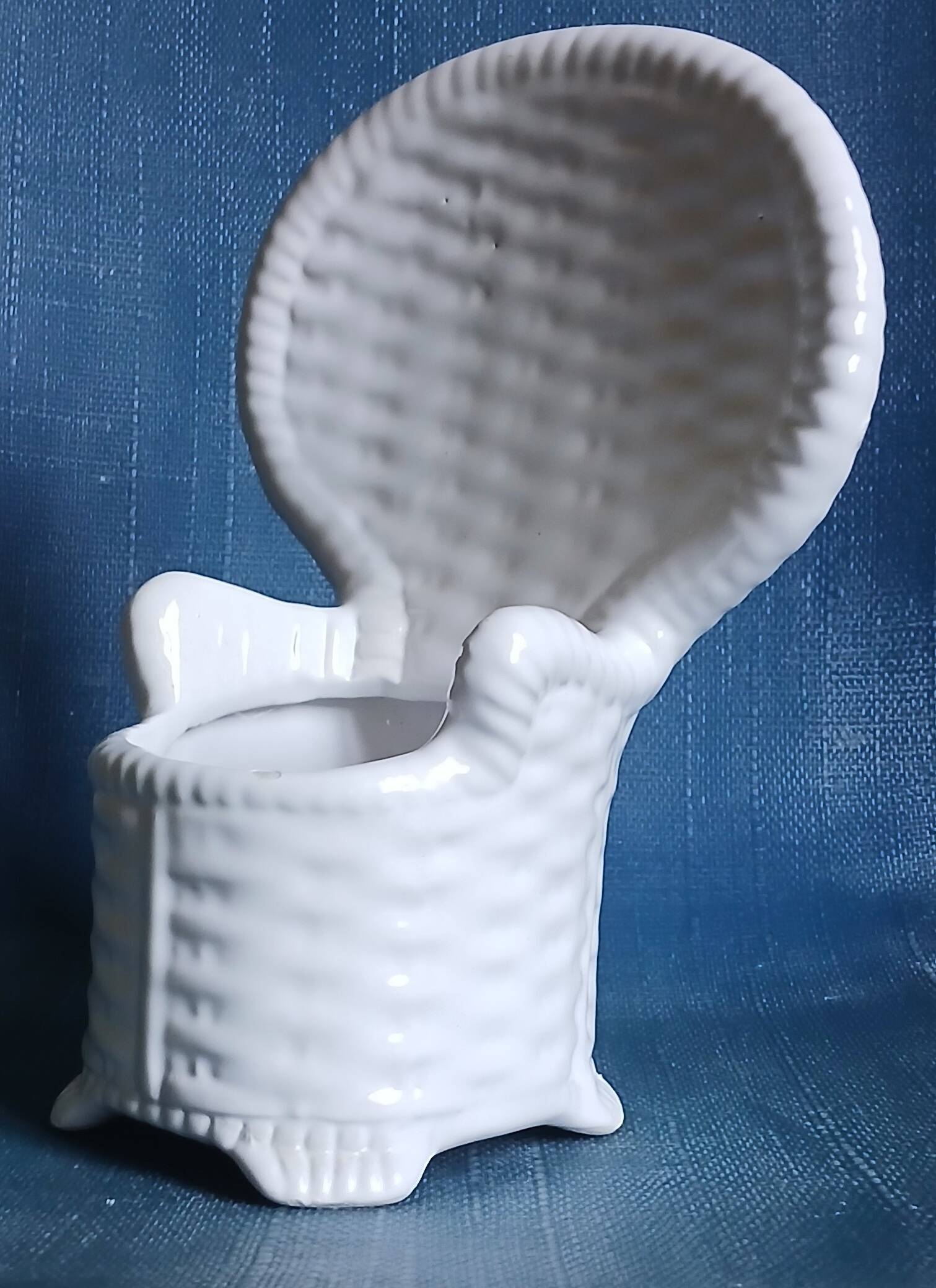 Vide poche / cache-pot fauteuil Emmanuelle en porcelaine