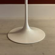 Eero Saarinen marble side table for Knoll International 1970s