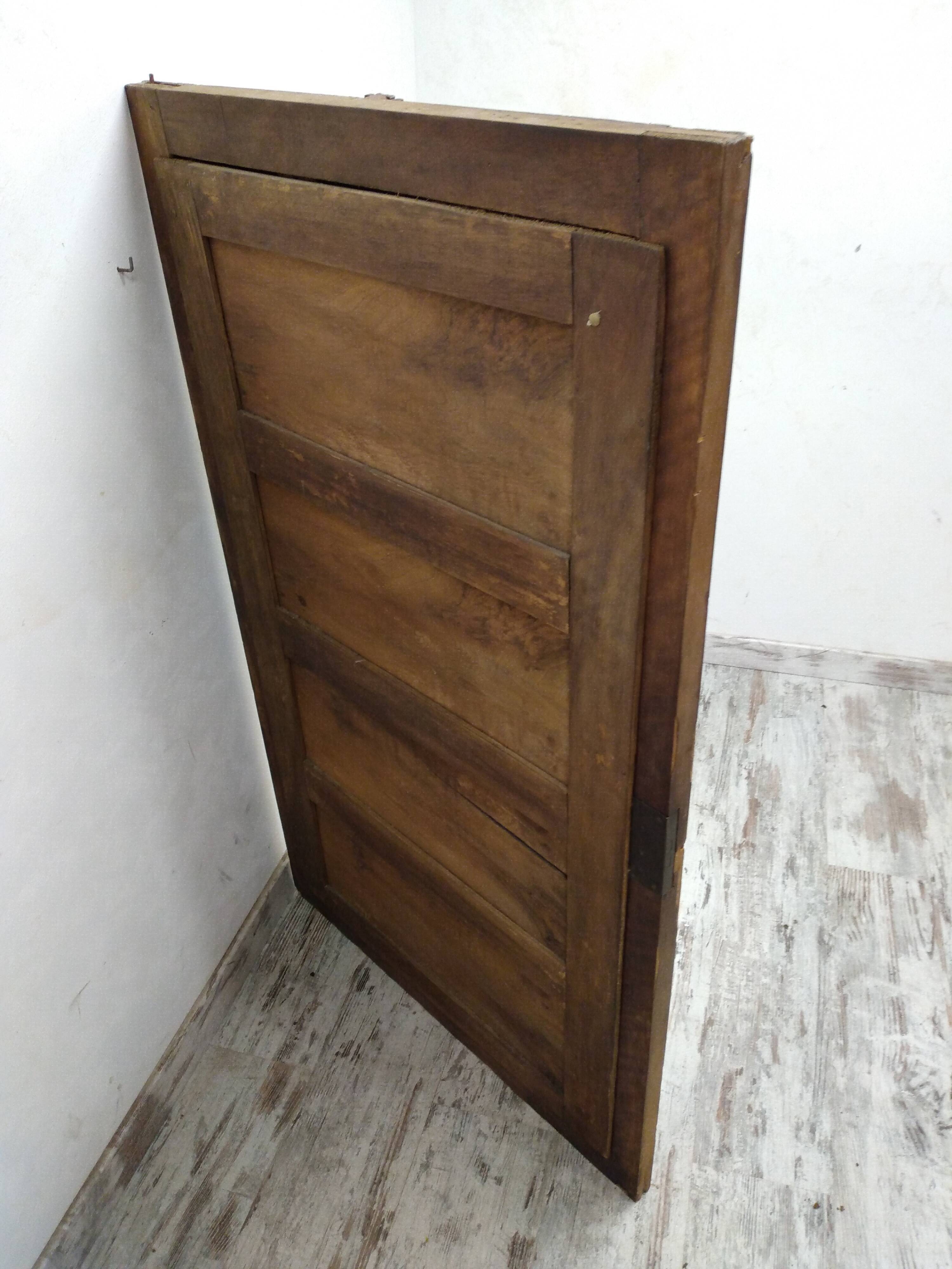 Old bonnet door - mirror