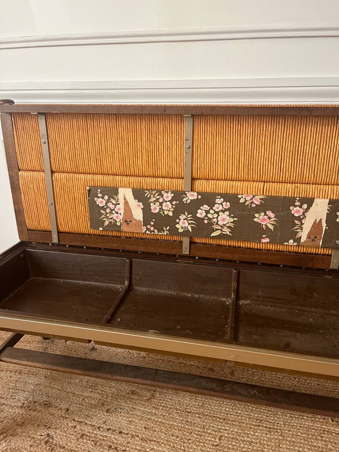 Provençal rustic wood and straw bench