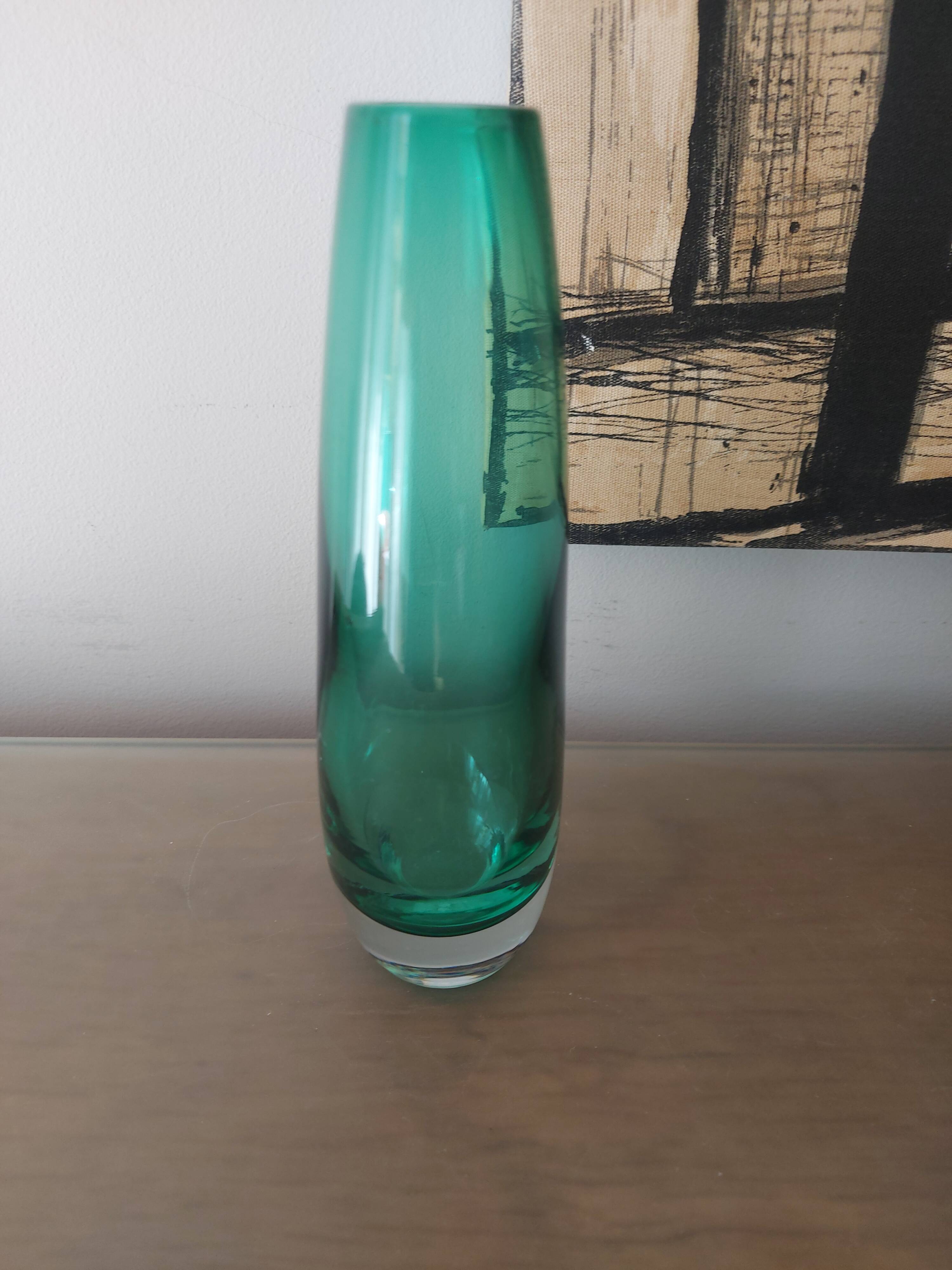 Glass vase
