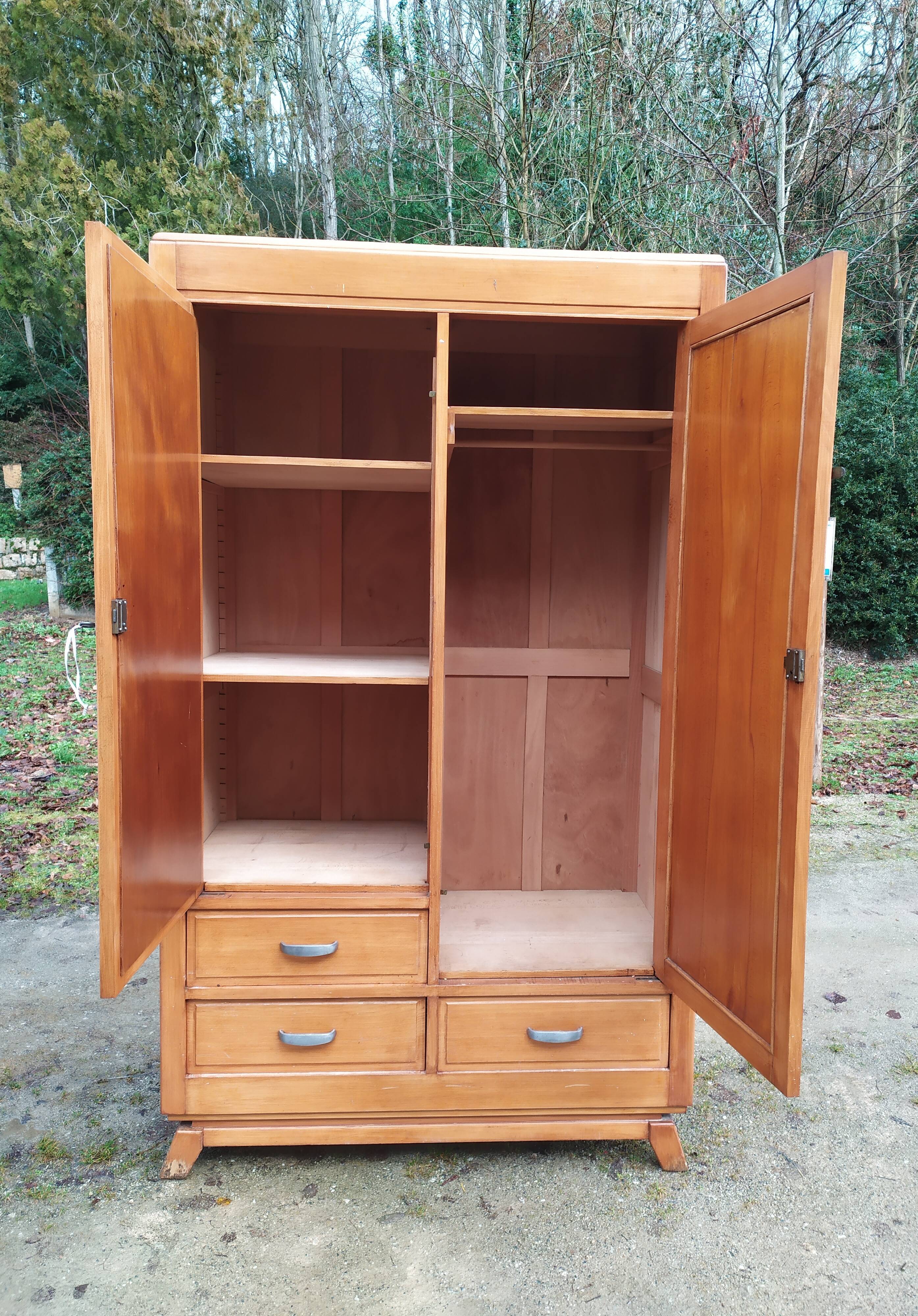 Armoire parisienne années 50