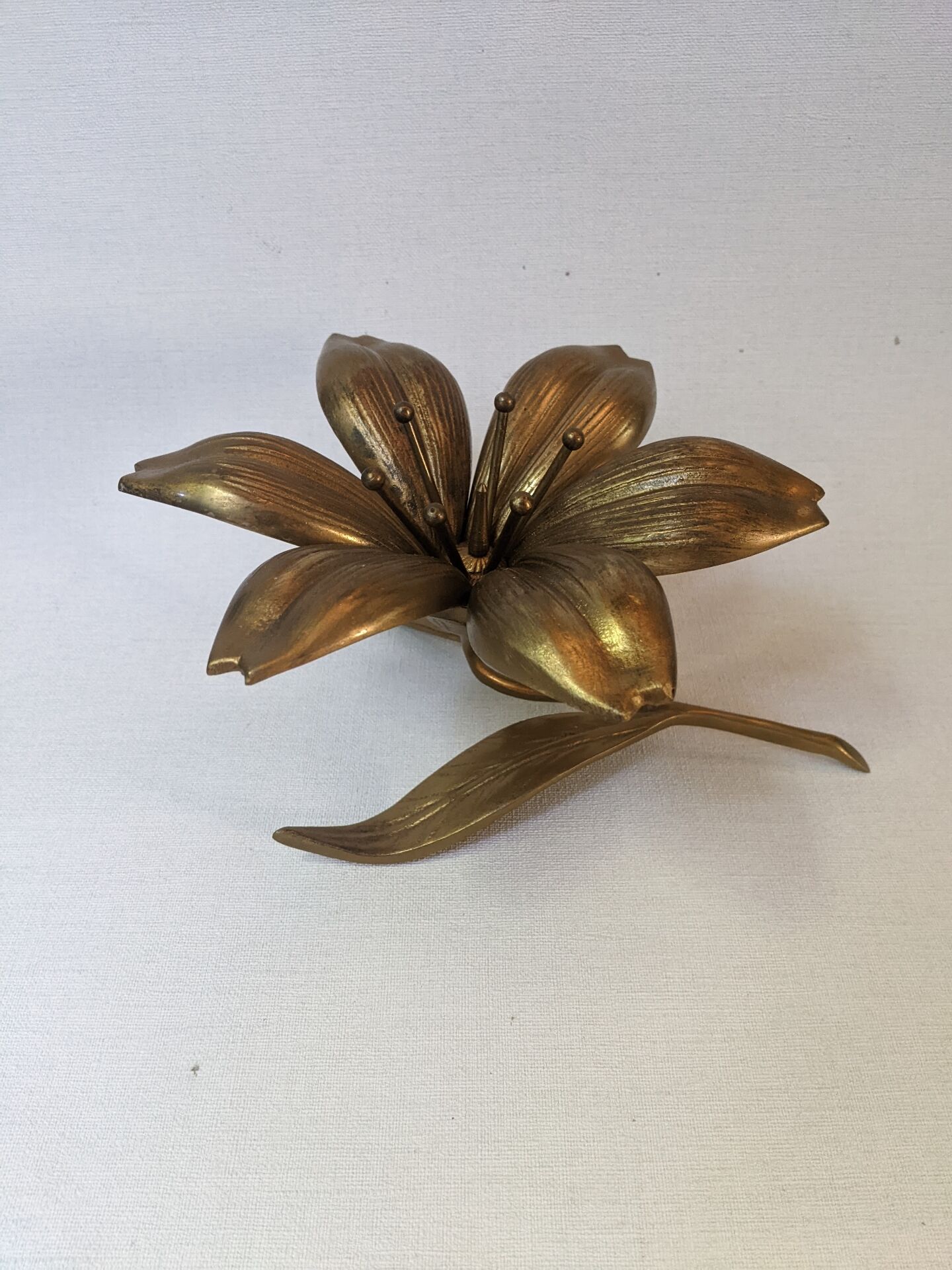 Fleur de lotus métal doré cendriers de table