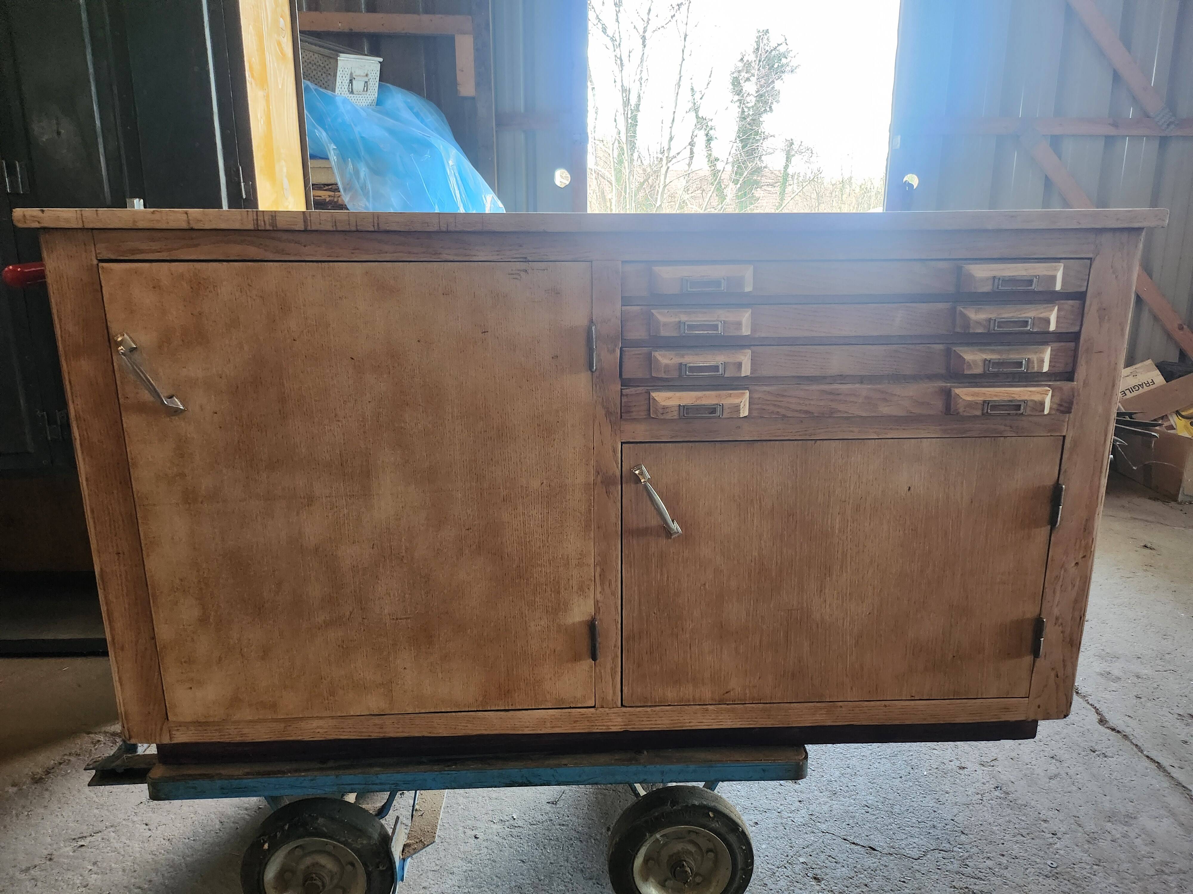 Watchmaker's furniture