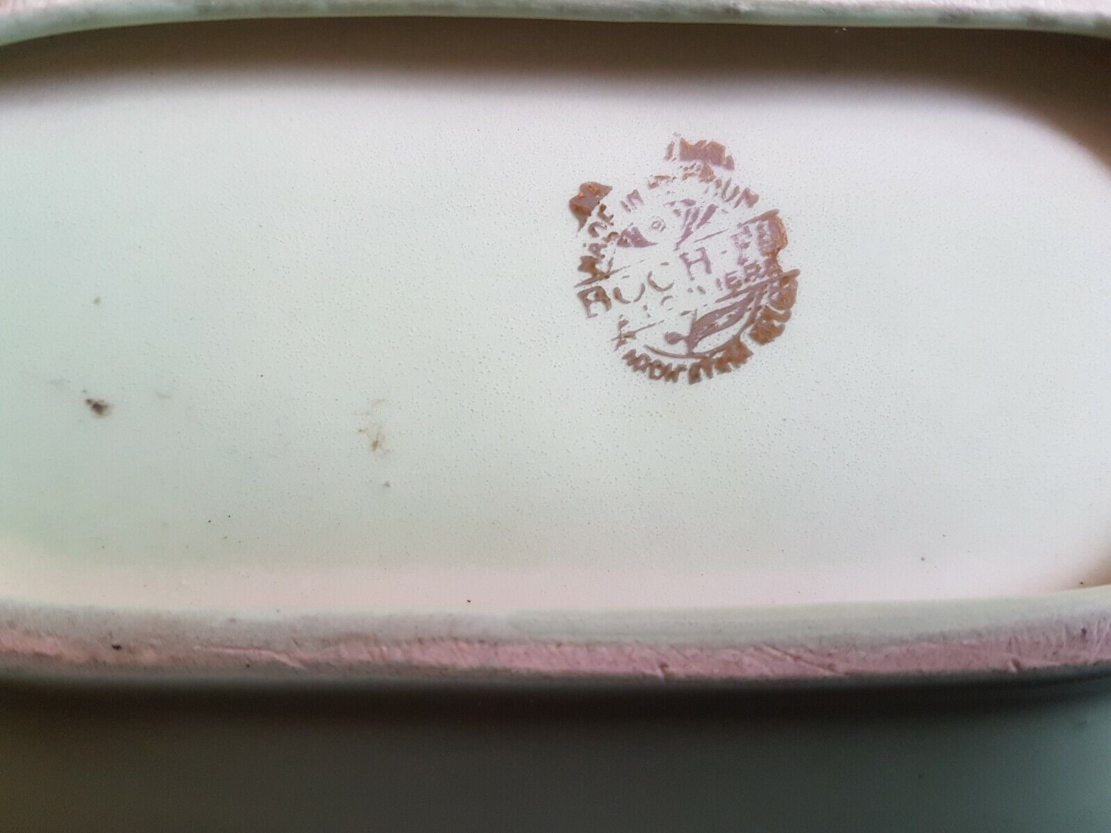 Vide-poches vert amande et or  boch - vers 1950