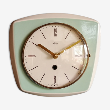 Horloge céramique vintage pendule murale silencieuse "Elbor vert céladon"
