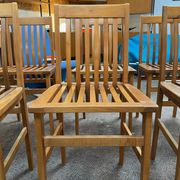 Lot de 6 chaises modèle « Milano » de Aldo Rossi, édition Molteni.