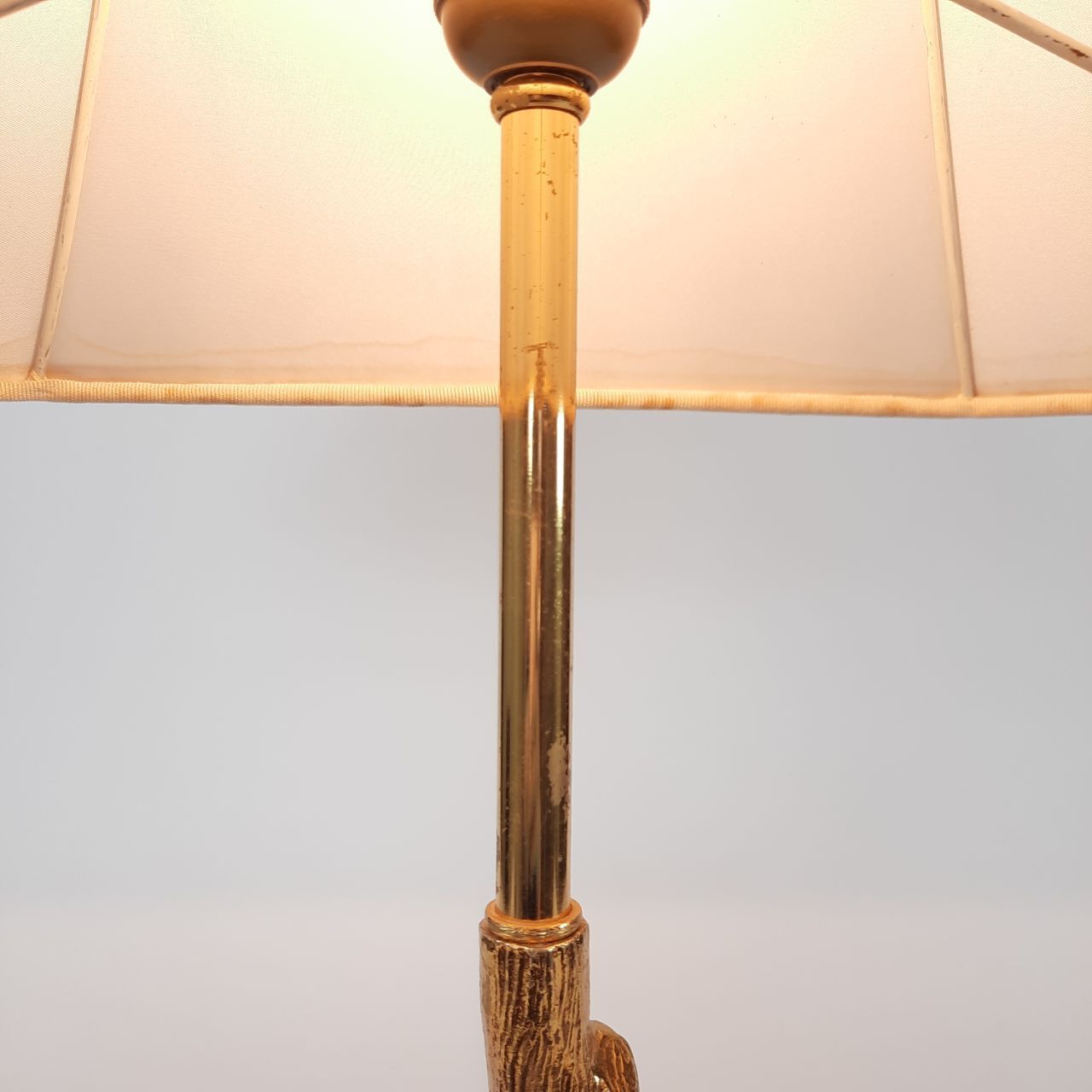 Lampe de table - forme de corail - marbre et métal doré
