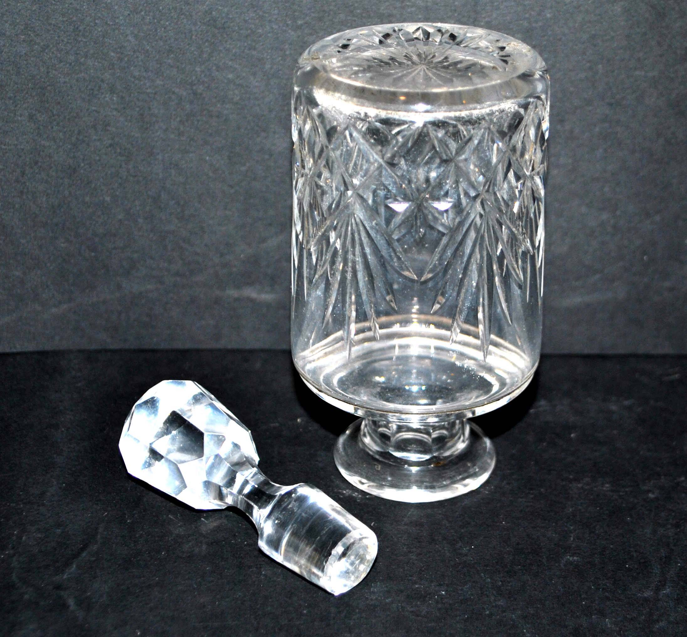 Carafe - Saint-Louis crystal toilet bottle, cut Massenet model