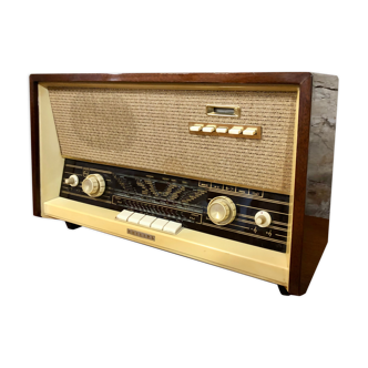 Radio set 60s