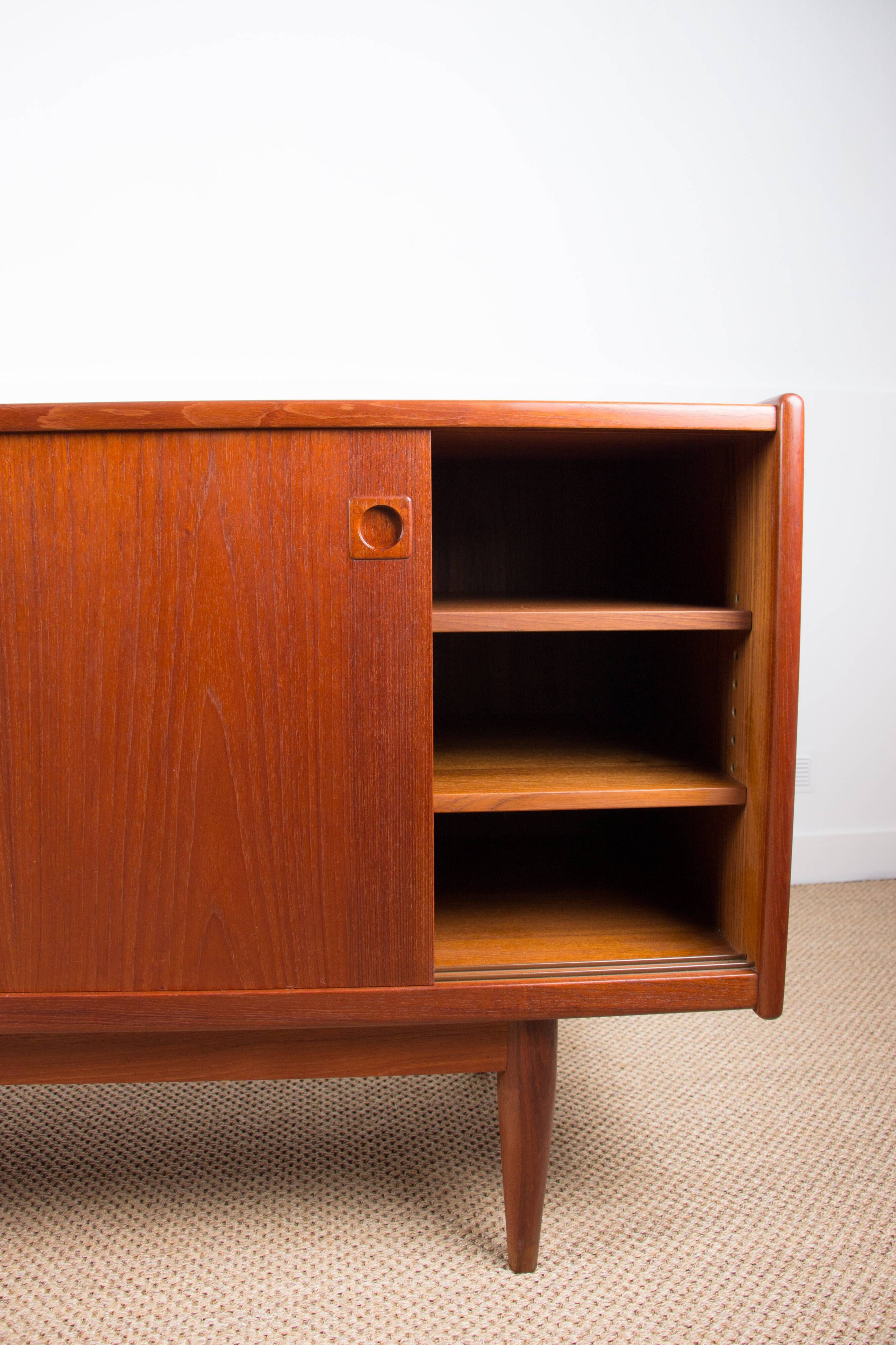 Danish teak sideboard 200 cm, model 31b, by Johannes Andersen 1960.