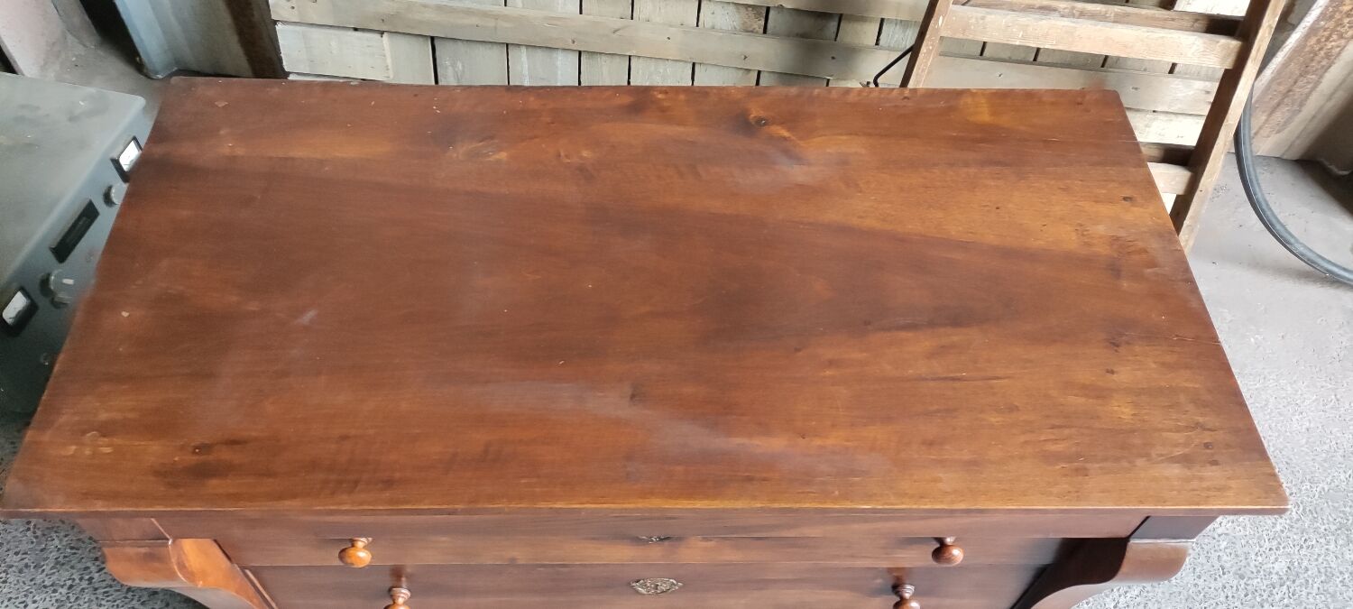 Walnut directoire chest of drawers, lacrosse