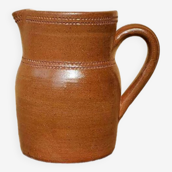 Bonny stoneware pitcher