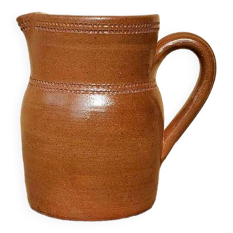 Bonny stoneware pitcher