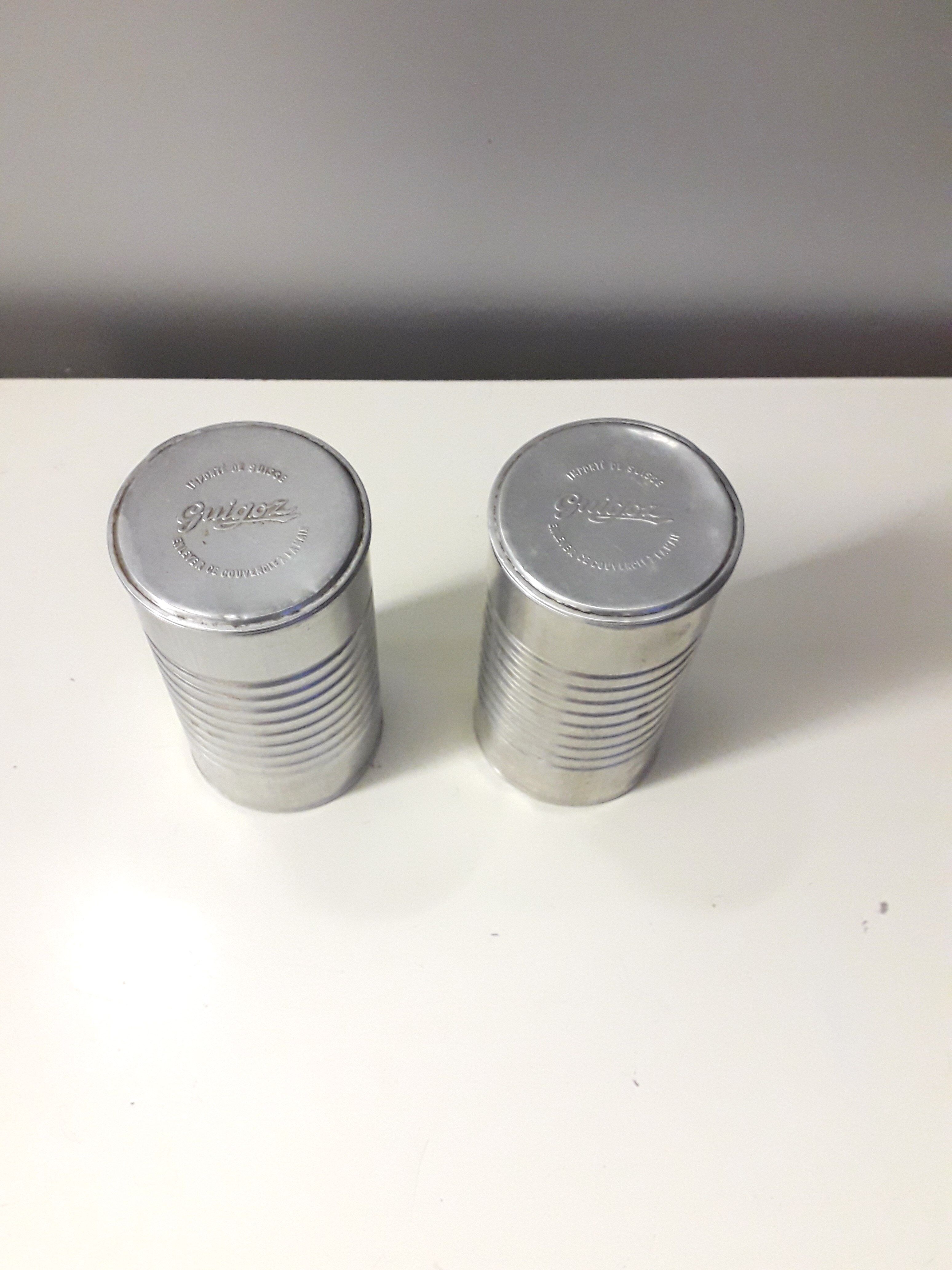 2 Guigoz boxes milk 50s Switzerland