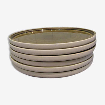 6 flat round olive plates, Nara collection by Playground.