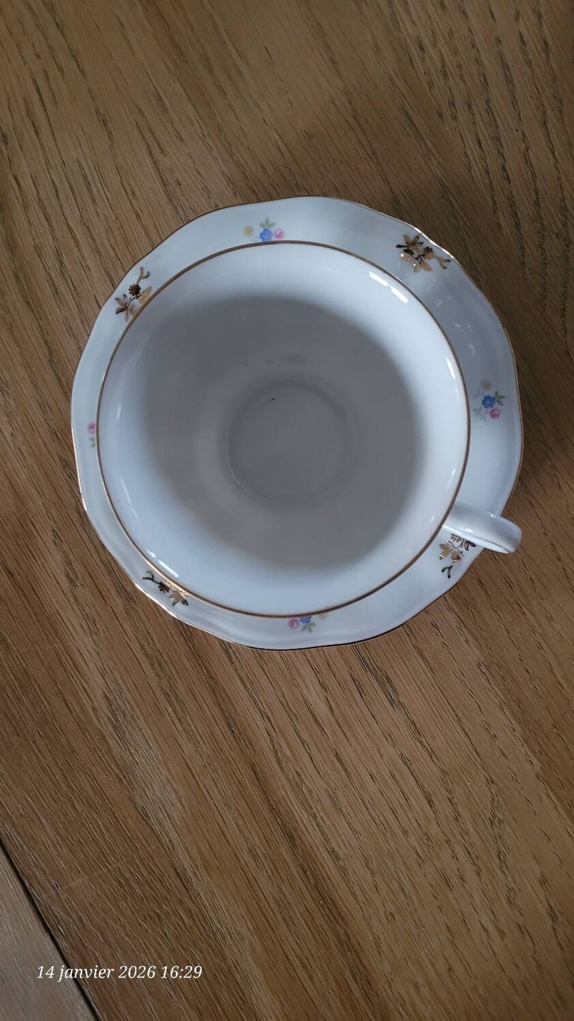 4 cups and saucers in porcelain from Bavaria